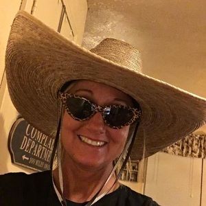 Meet your Posher, Diane